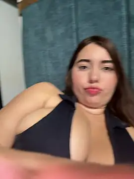 Tara  Sexy online show from June 25, 11:10 pm