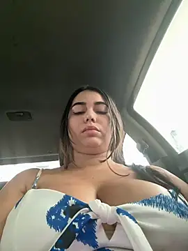 Snapshot of Tara__Sexy chatting on November 24, 4:40 pm Tara Sexy online show from November 24, 4:40 pm