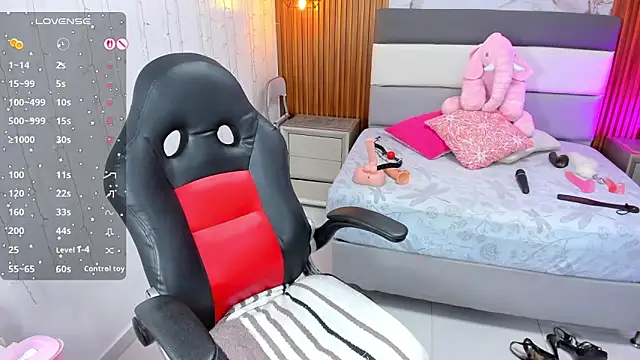 CATIAJONES online show from March 5, 4:25 pm