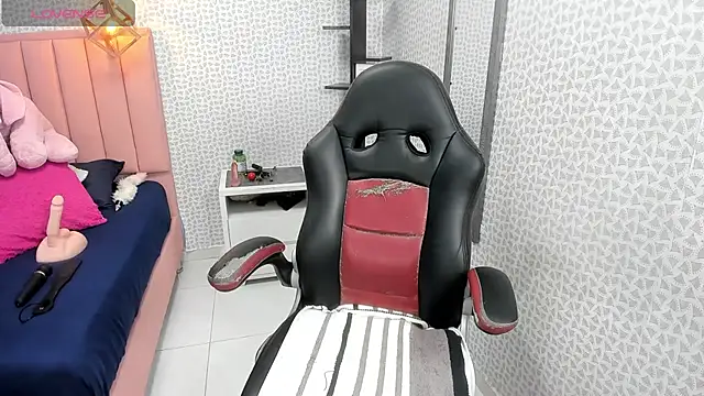 CATIAJONES online show from February 24, 6:53 pm