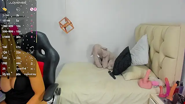 CATIAJONES online show from February 6, 6:48 pm