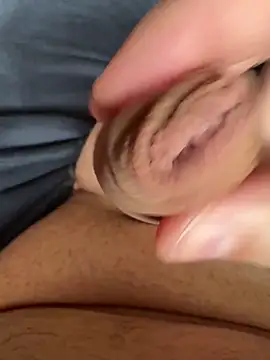 Snapshot of rambetto21 chatting on February 28, 12:16 pm rambetto21 online show from February 28, 12:16 pm