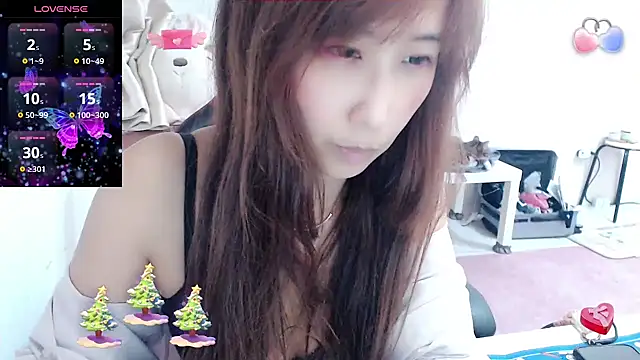 aFanny online show from March 14, 2:30 pm