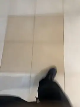 Black-mamba-madingo online show from December 5, 10:47 am