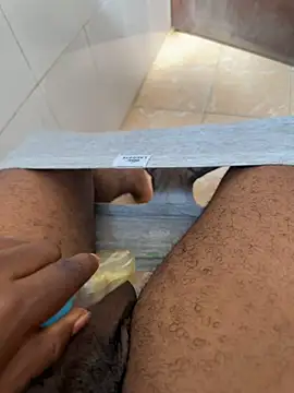 Black-mamba-madingo online show from December 3, 1:54 pm