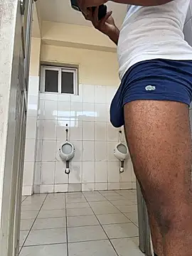 Black-mamba-madingo online show from November 24, 12:49 pm