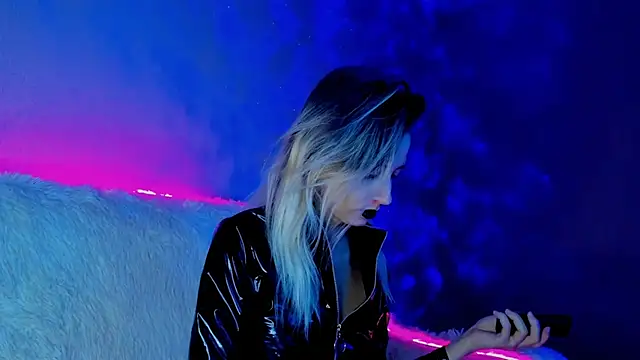 Inner Light online show from December 15, 5:10 pm