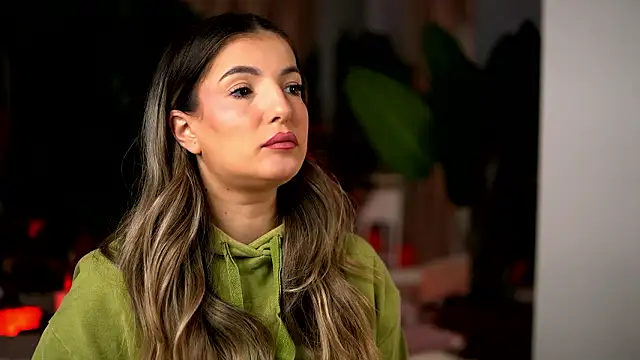 KellyMathews online show from March 13, 3:11 am