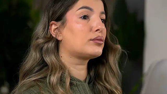 Snapshot of KellyMathews chatting on February 22, 2:03 am KellyMathews online show from February 22, 2:03 am