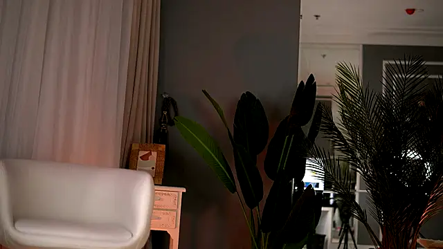 Snapshot of KellyMathews chatting on October 29, 3:16 am KellyMathews online show from October 29, 3:16 am