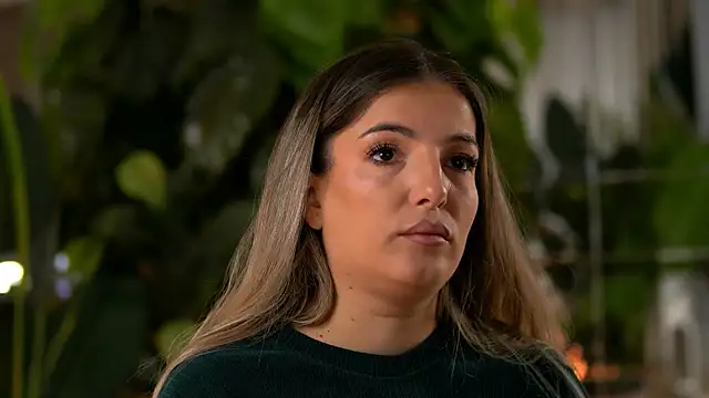 Snapshot of KellyMathews chatting on December 19, 2:48 am KellyMathews online show from December 19, 2:48 am