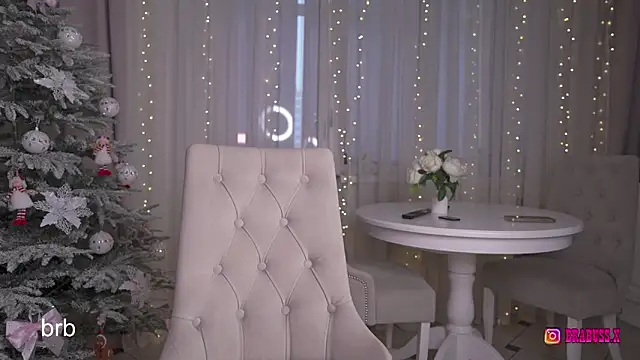  Moon  Shine  online show from December 14, 4:08 am