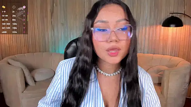 AmberLewis  online show from September 18, 2:47 am