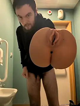 Alfie41105 online show from March 20, 12:06 pm