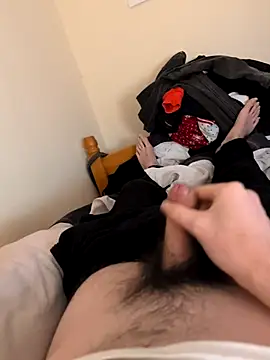 Alfie41105 online show from February 8, 2:20 am