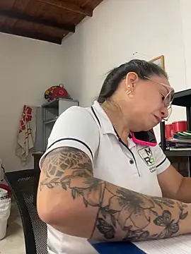 nurse desi sexlove online show from May 14, 8:39 pm