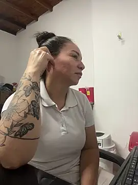 nurse desi sexlove online show from February 8, 6:44 am