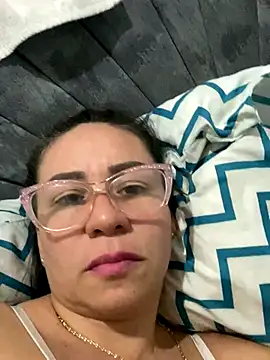 Snapshot of nurse_desi_sexlove chatting on September 10, 1:15 am nurse desi sexlove online show from September 10, 1:15 am