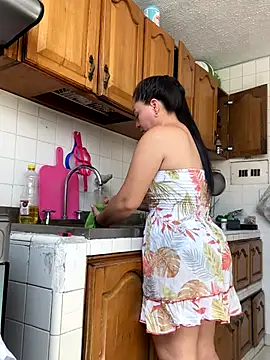 Snapshot of nurse_desi_sexlove chatting on October 4, 2:18 pm nurse desi sexlove online show from October 4, 2:18 pm