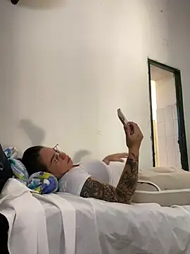 Snapshot of nurse_desi_sexlove chatting on June 22, 6:27 pm nurse desi sexlove online show from June 22, 6:27 pm