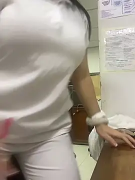 Snapshot of nurse_desi_sexlove chatting on February 24, 4:16 am nurse desi sexlove online show from February 24, 4:16 am
