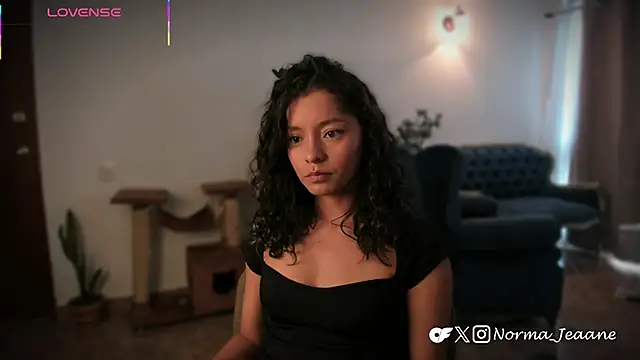 Norma-Jeaane online show from March 31, 5:59 pm