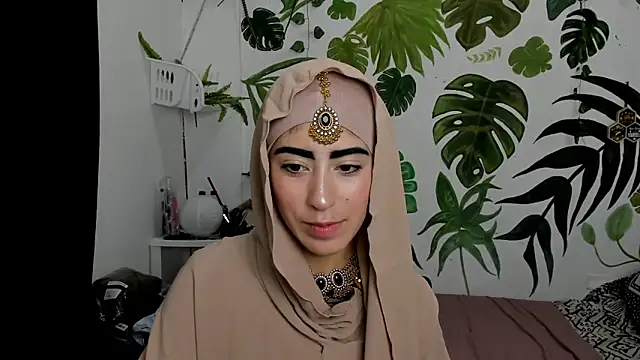 chaymae nah  online show from November 30, 4:13 am