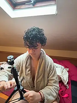 rafamarianoofc online show from February 18, 9:50 am