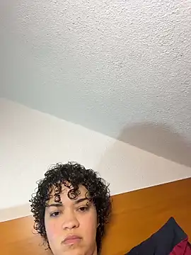 rafamarianoofc online show from April 16, 9:39 pm