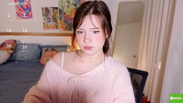 HanahCute online show from January 14, 5:44 am