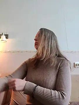 Evelina cute online show from January 8, 10:10 am