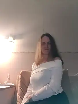 Evelina cute online show from December 17, 4:01 pm