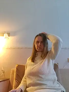 Evelina cute online show from February 17, 2:25 pm