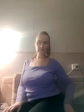 Evelina cute online show from February 18, 8:25 pm