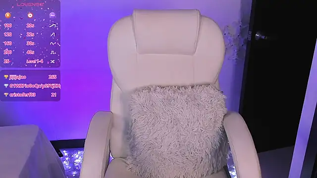 nyna 1 online show from February 16, 1:14 am