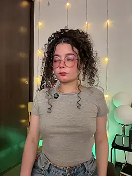 Antoniart  online show from October 31, 1:57 am