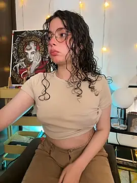 Snapshot of Antoniart_ chatting on September 20, 1:43 am Antoniart online show from September 20, 1:43 am