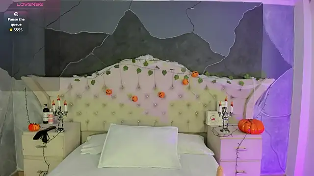 AmberGreyy  online show from October 31, 5:31 pm