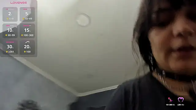 Snapshot of AmberGreyy_ chatting on September 24, 5:19 pm AmberGreyy online show from September 24, 5:19 pm