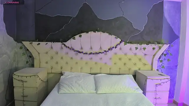 AmberGreyy  online show from November 24, 5:35 pm