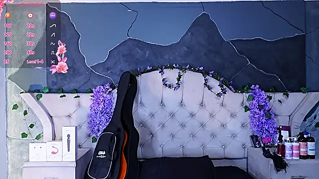 AmberGreyy  online show from June 13, 7:23 pm