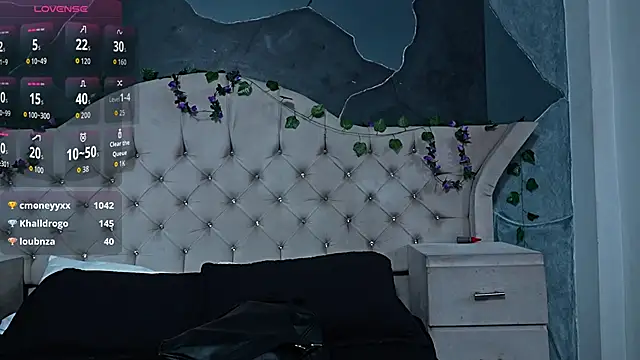 AmberGreyy  online show from April 9, 5:08 pm