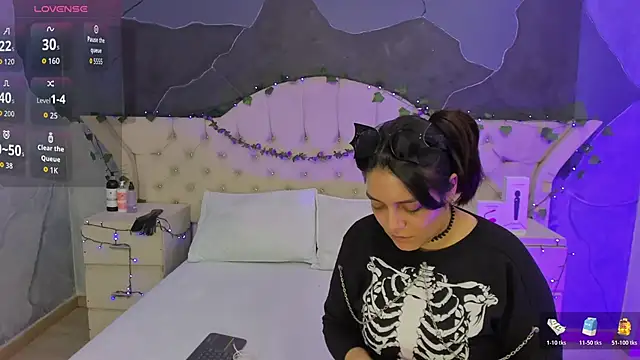 AmberGreyy  online show from November 10, 5:29 pm