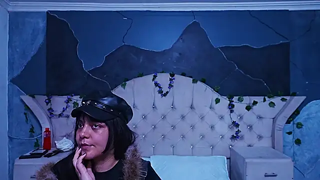 AmberGreyy  online show from May 6, 4:44 pm