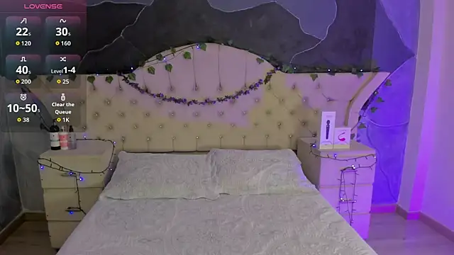 AmberGreyy  online show from November 13, 6:01 pm