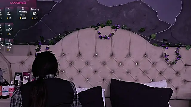 AmberGreyy  online show from March 30, 5:03 pm