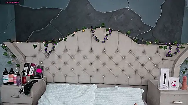 AmberGreyy  online show from March 6, 5:08 pm