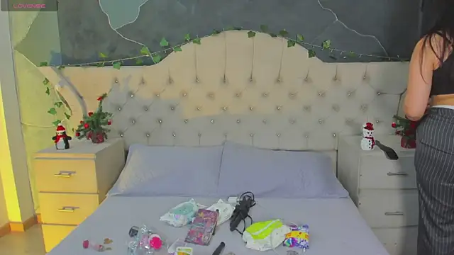 AmberGreyy  online show from December 18, 5:17 pm