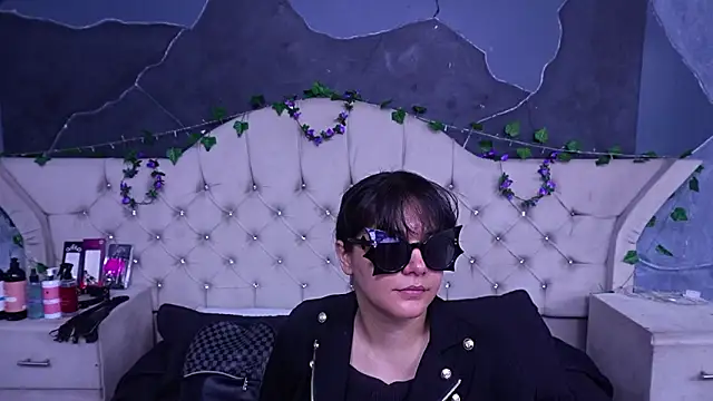 AmberGreyy  online show from March 29, 2:08 pm