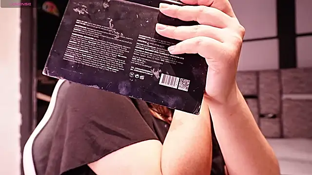 AmberGreyy  online show from June 20, 6:35 pm